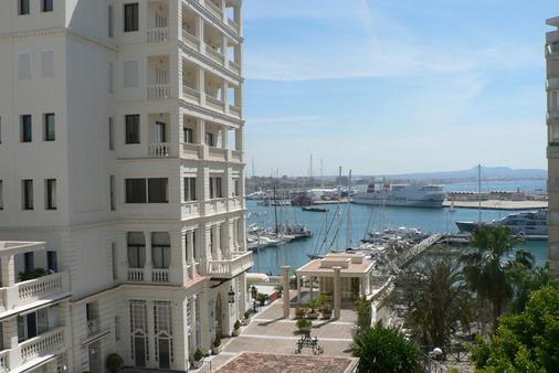 Hostal Terramar - Palma de Mallorca - Building