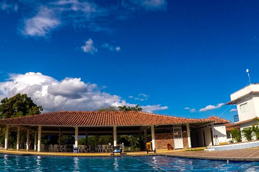 Hotel Campestre Mastranto - Villavicencio - Piscina