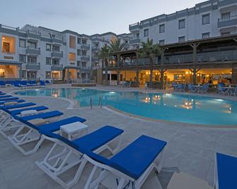 Smart Holiday Hotel Bodrum - Bitez - Pool