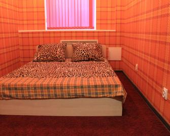Foxhole Hostel - Novosibirsk - Kamar Tidur