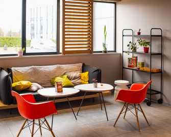 ibis Rennes Cesson - Cesson-Sévigné - Oleskelutila