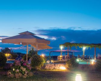 Samothraki Village Hotel - סאמותראקי - נוף חיצוני