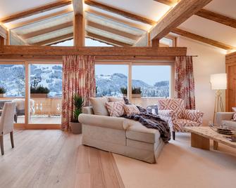 Tennerhof Luxury Chalets - Kitzbühel - Olohuone