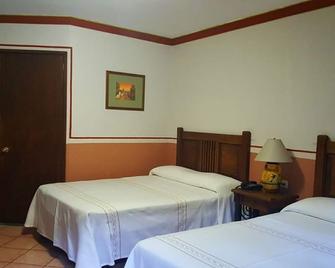 Hotel Posada San Jerónimo - Coatepec - Bedroom