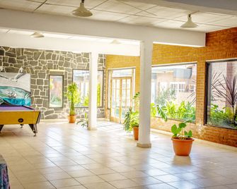 hotel costa isabel - Mar de Ajó - Servicio de la propiedad