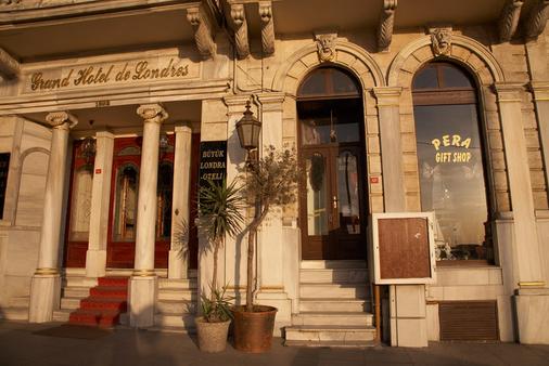 Grand Hotel de Londres - Istanbul - Building
