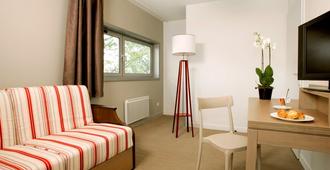 Terres de France - Appart'Hotel Quimper - Quimper - Living room
