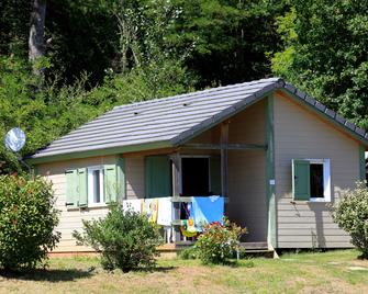 Terres de France - Les Hameaux de Correze - Lissac-sur-Couze - Будівля