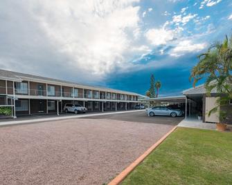 Takalvan Motel - Bundaberg - Κτίριο
