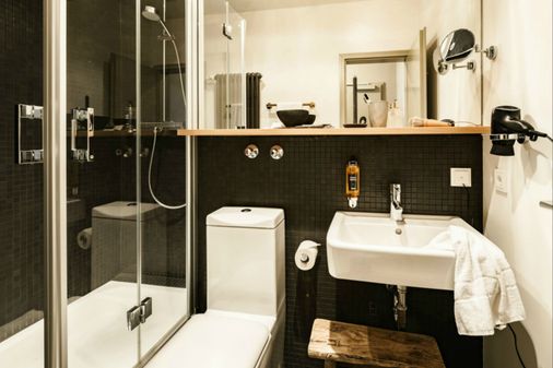 BOLD Hotel München Zentrum - Múnich - Baño