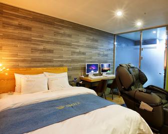 Smile Hotel - Jeonju - Κρεβατοκάμαρα