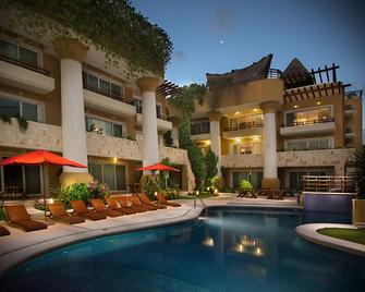 Pueblito Escondido Luxury Condo Hotel - Playa del Carmen - Basen