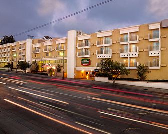 Courtyard by Marriott Los Angeles Century City/Beverly Hills - Los Angeles - Building
