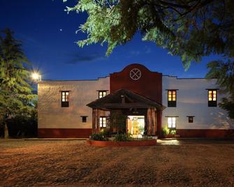 El Mesón del Ticúz Tapalpa - Tapalpa - Будівля