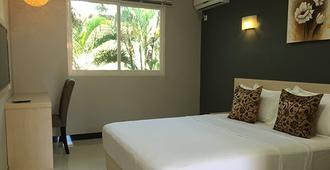 The Shady Rest Hotel - Port Moresby - Schlafzimmer