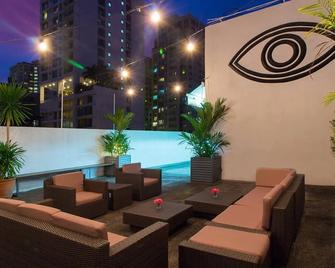 The Picasso Boutique Serviced Residences - Makati - Uteplats