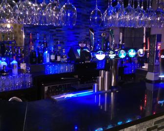 The Lauriston Hotel - Ardrossan - Bar