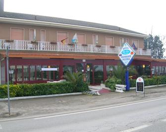 Blue Moon Fiammingo - Cavallino Treporti - Edificio