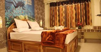 Hotel Dev Haweli - Port Blair - Bedroom