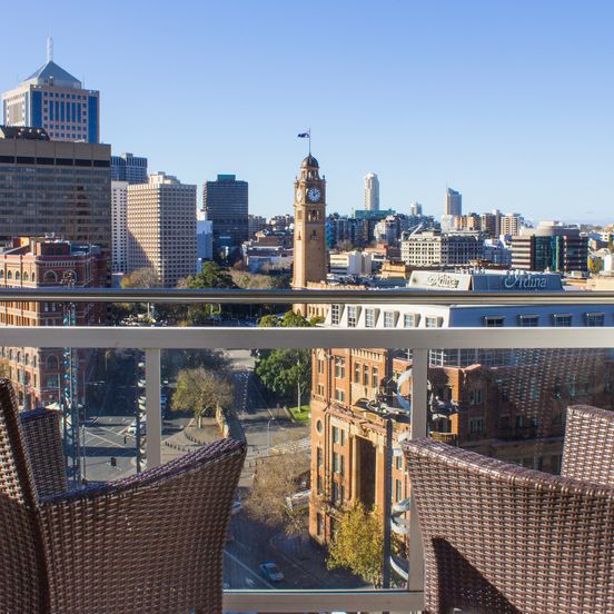 Mercure Sydney image 1