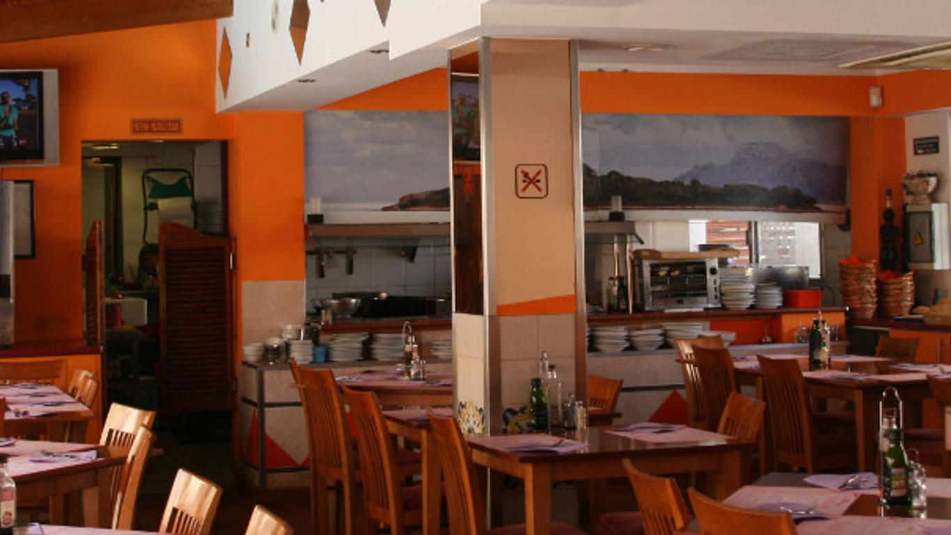 Hotel Raxa