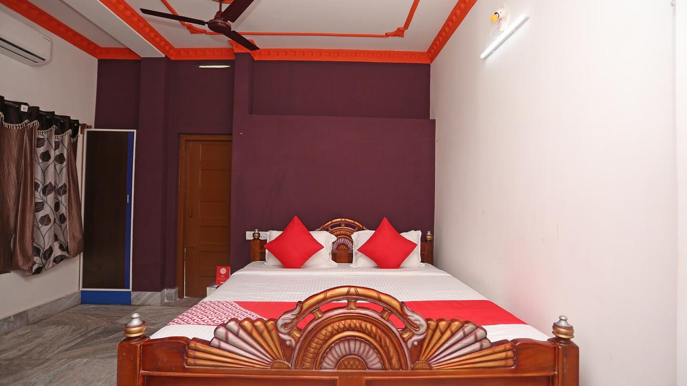 OYO 15261 Unik Beach Hotel