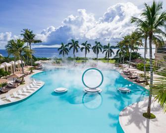 Coral Ocean Resort - Garapan - בריכה