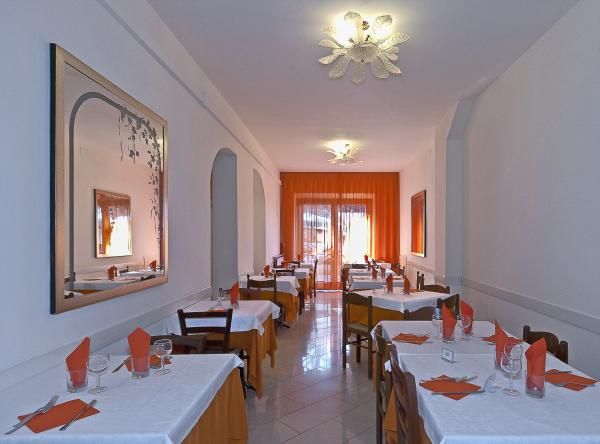 Hotel Firenze - ויארג'ו - מסעדה