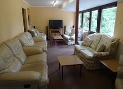 The Ardnamurchan Bunkhouse - Acharacle - Living room