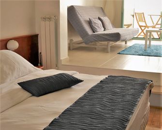 Rooms Vodisek - Depandansa Hotela Capris Capodistria Boutique - Koper - Bedroom