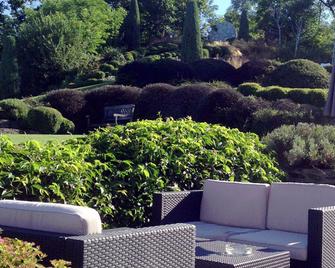 Family Hotel Okor - Okoř - Patio