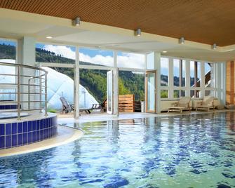 Orea Resort Sklar - הרכוב - בריכה