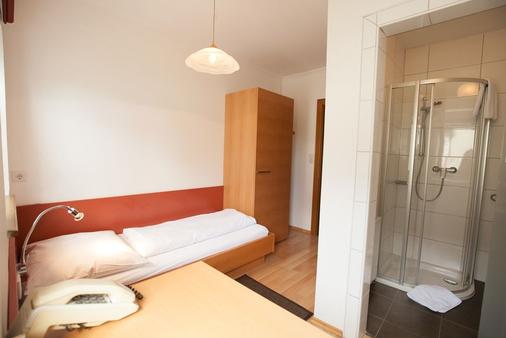 Gasthof Pöchhacker - Steyr - Bedroom