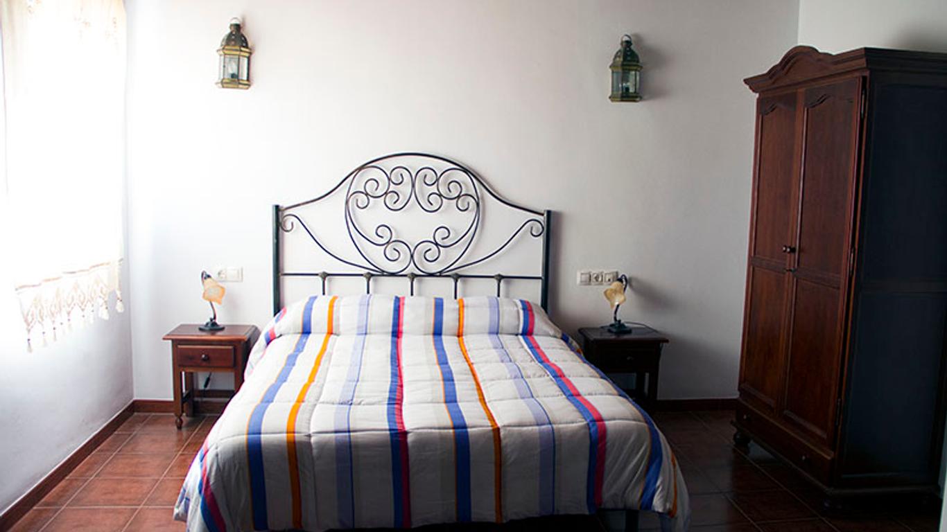 Hostal Restaurante Las Canteras