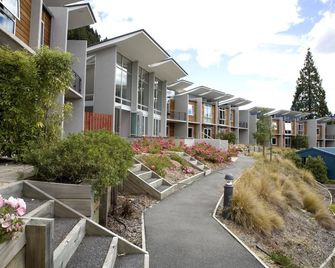 Hampshire Holiday Parks - Queenstown Lakeview - Queenstown - Building