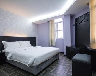 S Hotel Seberang Jaya - Perai - Bedroom