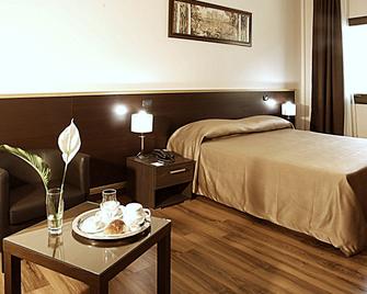 Forum Palace Hotel - Cassino - Camera da letto
