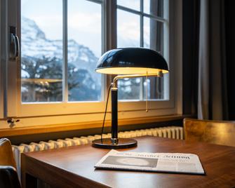 Hotel Alpenruhe - Vintage Design Hotel - Lauterbrunnen - Zimmerausstattung
