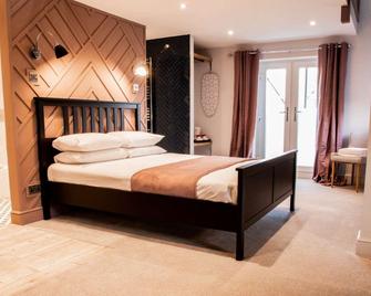 The Jacobean Hotel - Coventry - Bedroom