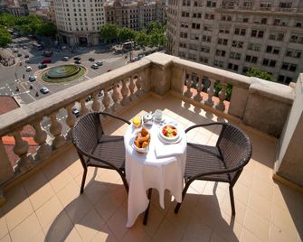 El Avenida Palace Hotel - Barcelona - Parveke