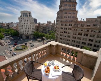 El Avenida Palace Hotel - ברצלונה - מרפסת