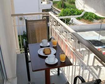 Hotel Stella - Volos - Balkon