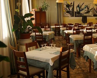 Albergo Ristorante Monte Selva - Barisciano - Restaurace