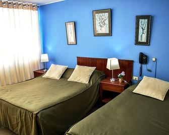 Hotel Acuario - Churín - Bedroom