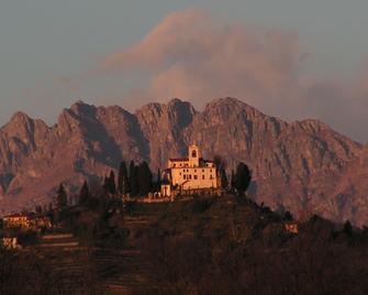 B&B Brianza Est - Merate - Vista del exterior