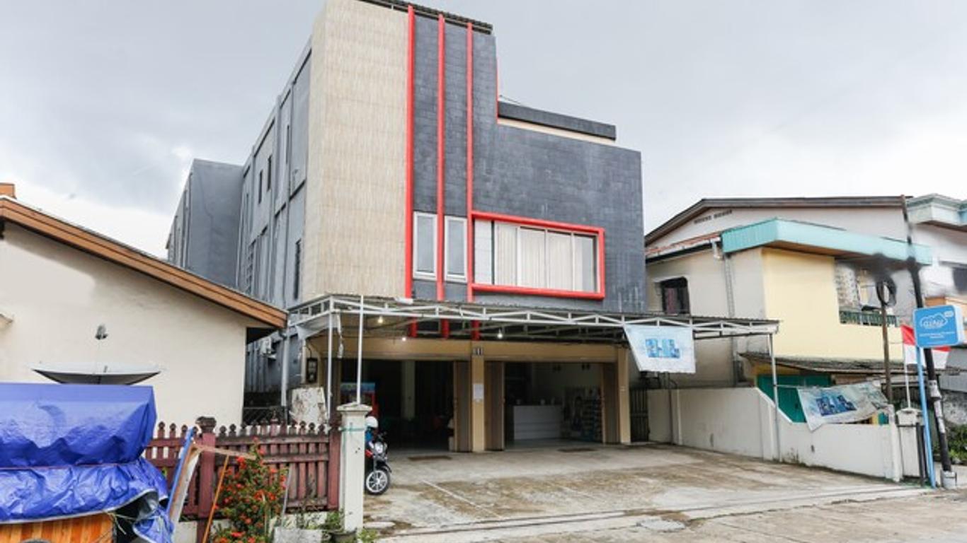 OYO 3829 Ratu Residence Syariah