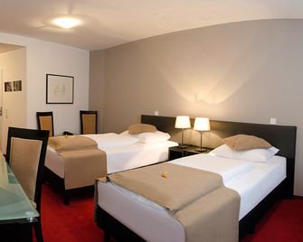 Homaris Corner Hotel Frankfurt Am Main - Frankfurt am Main - Schlafzimmer
