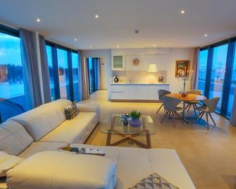 Apt. Hotel Hjalteyri - Akureyri - Pokój dzienny