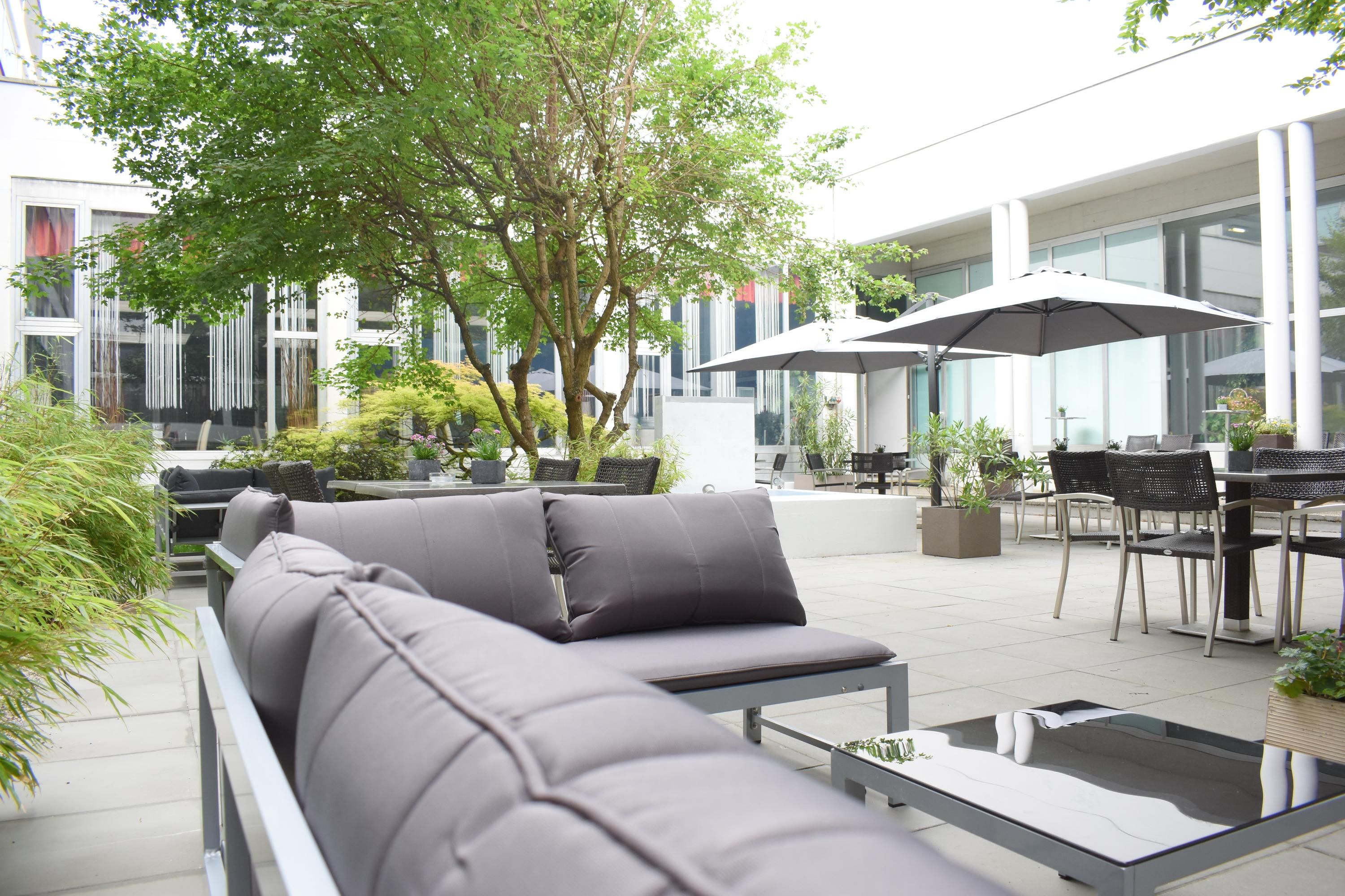 College Garden Hotel - Bad Voslau - Patio