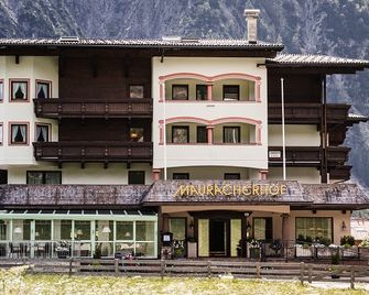 Seehotel Mauracherhof - Maurach - Building